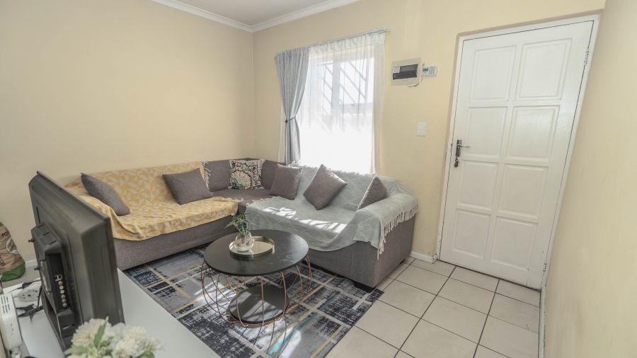 2 Bedroom Property for Sale in Sunset Glen Western Cape